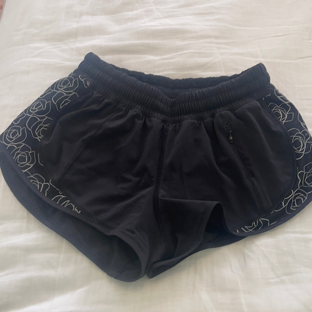 Lululemon hot shorts